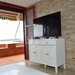 Looking The Views - 214 * طوستا ديل سيلونثيو