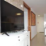 Looking The Views - 214 طوستا ديل سيلونثيو